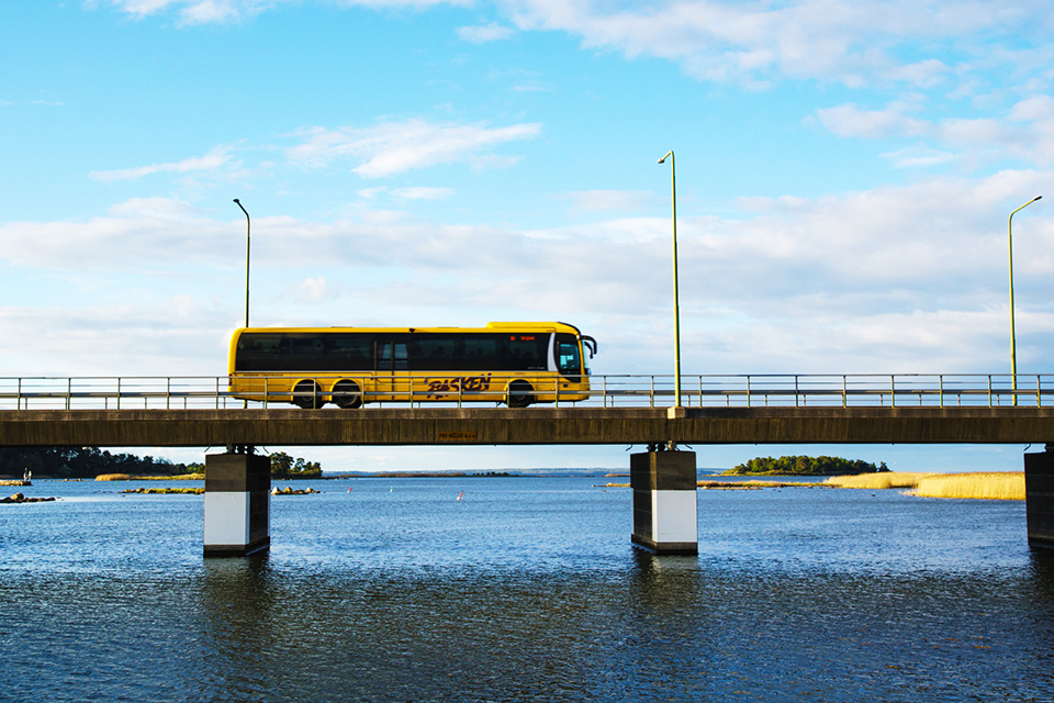 kalmar-lan-buss-olandsbron.jpg (1)