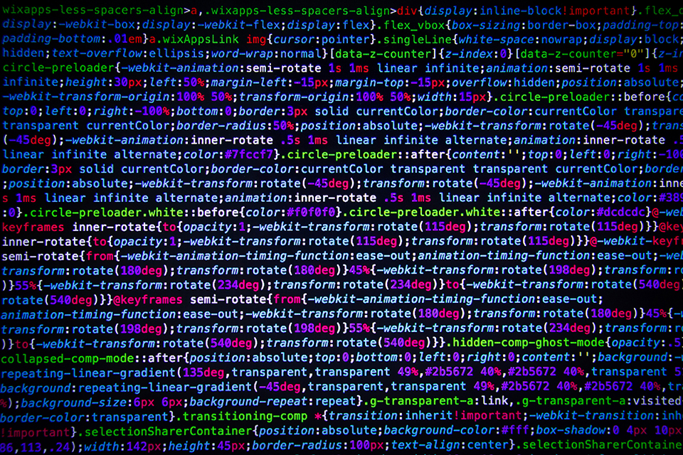Massa Siffror På En Datorskärm; Cyberhot, Säkerhet